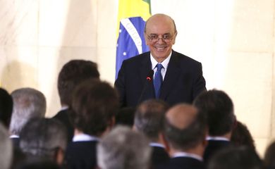 Brasília - Solenidade de transmissão de cargo para o novo ministro das Relações Exteriores, José Serra, no Palácio Itamaraty  (Valter Campanato/Agência Brasil)