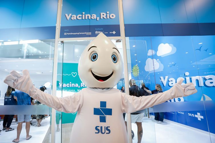 09/10/2023, Divulgação da Secretaria Municipal de Saúde do Rio de Janeiro - Primeira loja conceito de vacinação em 'shopping', no Rio. Foto: Edu Kapps/SMS