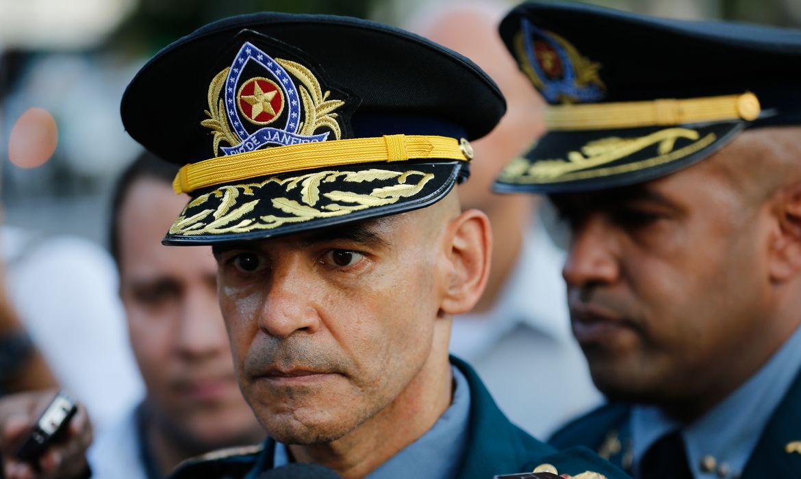 Rio de Janeiro - O coronel Luís Cláudio Laviano assume o comando da Polícia Militar do Estado do Rio de Janeiro (PMERJ) em solenidade no Batalhão de Polícia de Choque (Fernando Frazão/Agência Brasil) 