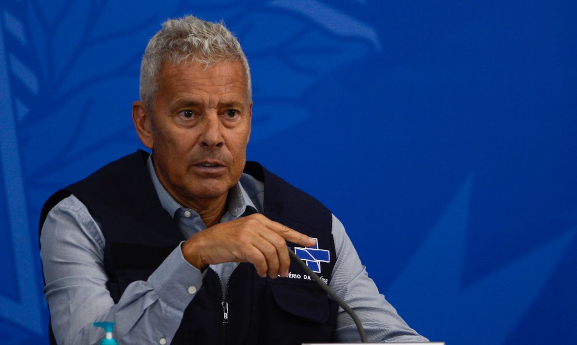 O secretário - executivo do Ministério da Saúde, João Gabbardo dos Reis, durante a divulgação do boletim técnico do Ministério da Saúde e a atualização das ações de enfrentamento ao Coronavírus.