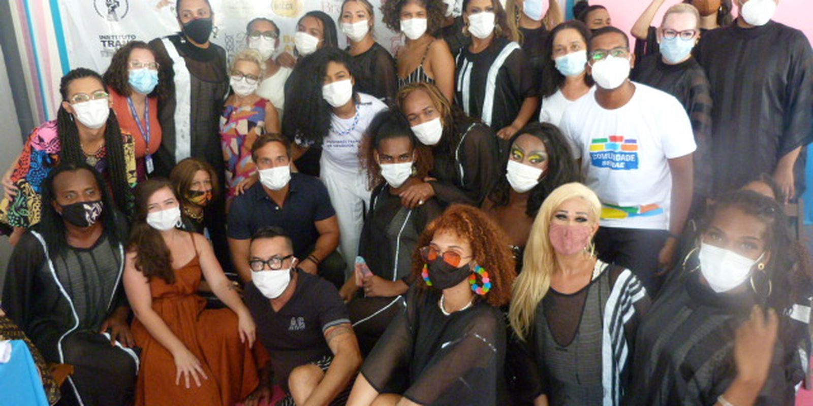 Curso capacita mulheres trans em empreendedorismo na cidade do Rio