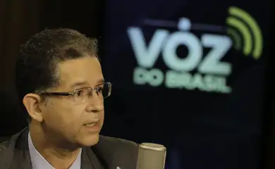 O Secretário de Energia Elétrica do Ministério de Minas e Energia  (MME), Christiano Vieira, participa do programa  A Voz do Brasil