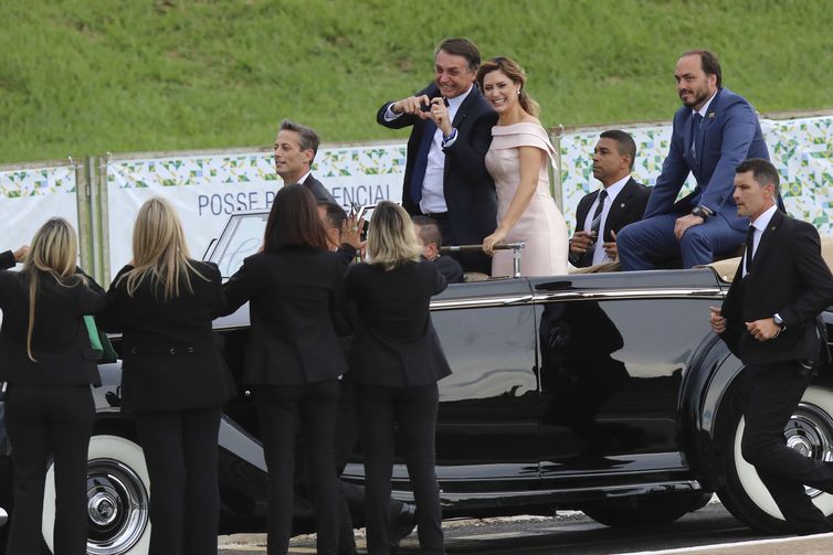 Presidente eleito Jair Bolsonaro chega ao Congresso Nacional para a solenidade de posse.