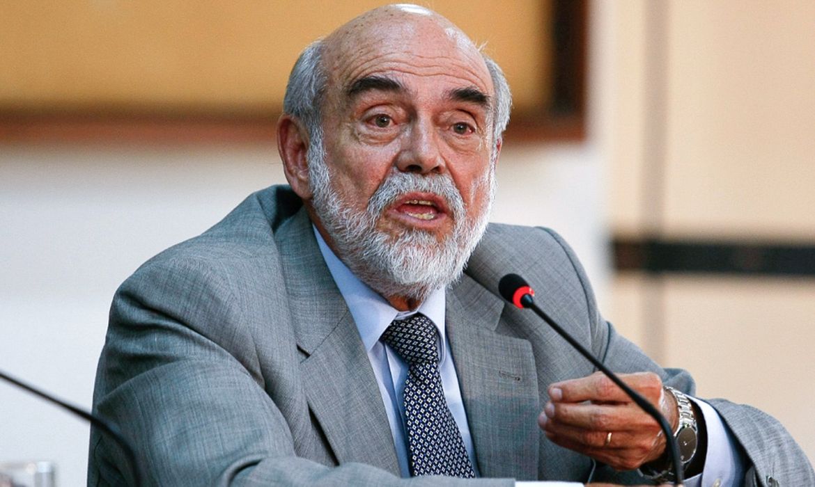 Lula Marques/ Agência Brasil Brasília (DF) 12/01/2025 Morre o jurista Marcello Lavenère Machado – ex-presidente da OAB e autor do pedido de impeachment de Collor. Foto Lula Marques/ Agência Brasil