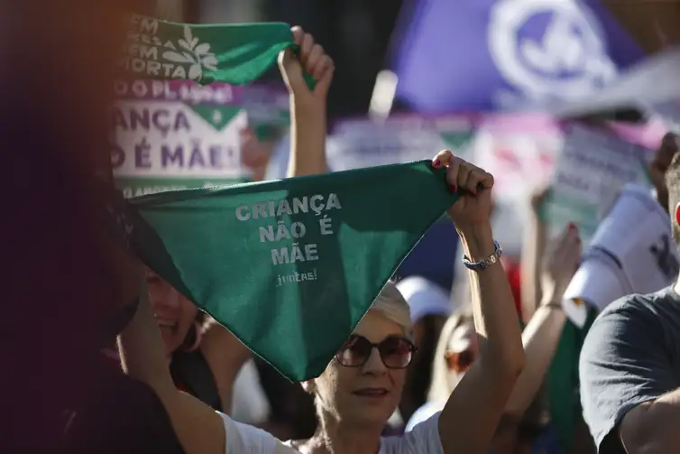 São Paulo  SP 23/06/202 Ato no MASP contra o Projeto de Lei (PL) 1.904/24, que equipara o aborto de gestação acima de 22 semanas ao homicídio. Foto Paulo Pinto/Agencia Brasil