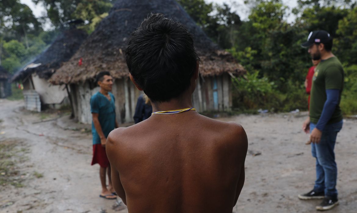 Surucucu (RR), 10/02/2023 - Vista da Maloca de Xerimifique, em Surucucu, Terra Indígena Yanomami. Foto: Fernando Frazão/Agência Brasil