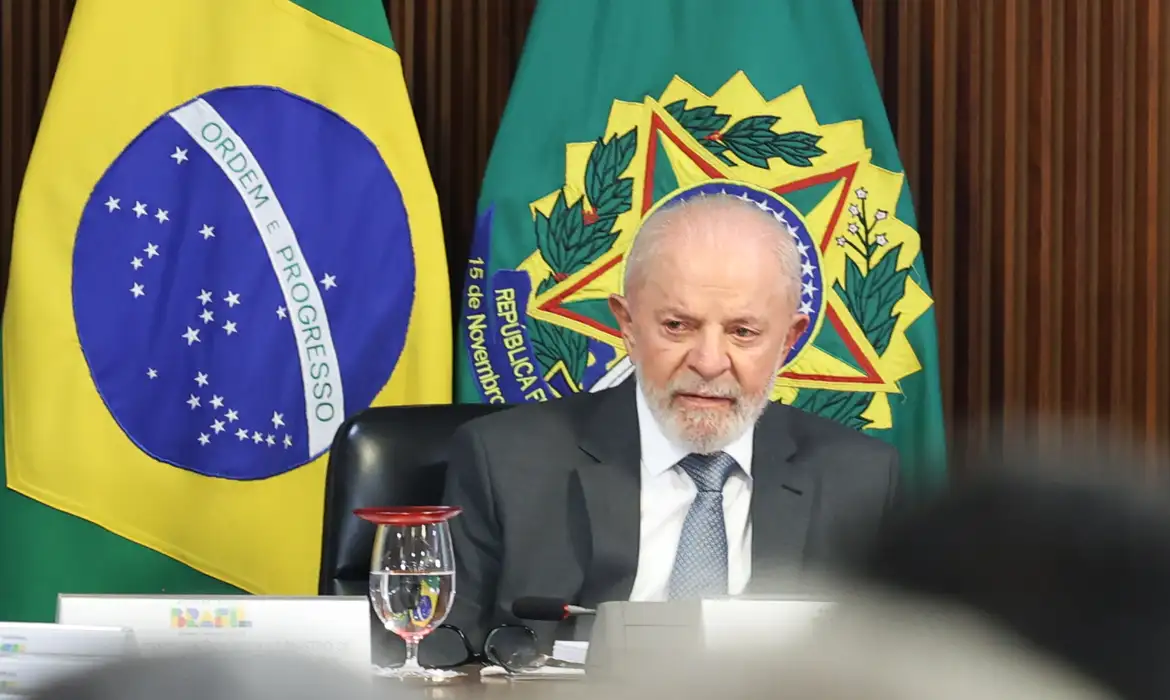 Valter Campanato/Agência Brasil Brasília (DF), 31/10/2024 - Presidente da República, Luiz Inácio Lula da Silva, durante reunião com ministros e governadores. Foto: Valter Campanato/Agência Brasil