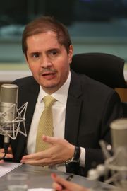 O advogado-geral da União, Bruno Bianco, é o entrevistado do programa A Voz do Brasil, 