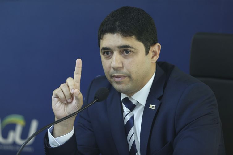 O ministro da Transparência e Controladoria-Geral da União (CGU), Wagner Rosário, durante coletiva sobre o acordo de leniência com a empresa Andrade Gutierrez Engenharia, investigada na Lava Jato.