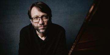 Jazz Livre! recebe o pianista Adriano Souza
