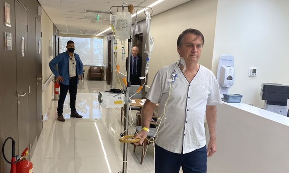 Presidente Jair Bolsonaro no hospital