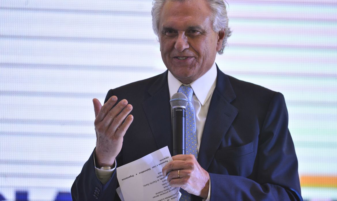 O governador de Goiás, Ronaldo Caiado, participa do Seminário Internacional da Primeira Infância - O Melhor Investimento para Desenvolver uma Nação, no Centro Internacional de Convenções do Brasil (CICB), em Brasília.