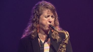 Daniela Spielmann é uma saxofonista exímia