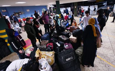 Ação humanitária, os afegãos abrigados no Aeroporto Internacional/SP/Guiarulhos, foram acolhidos em colônia de férias no litoral de SP
Foto:Isaac Amorim/MJSP