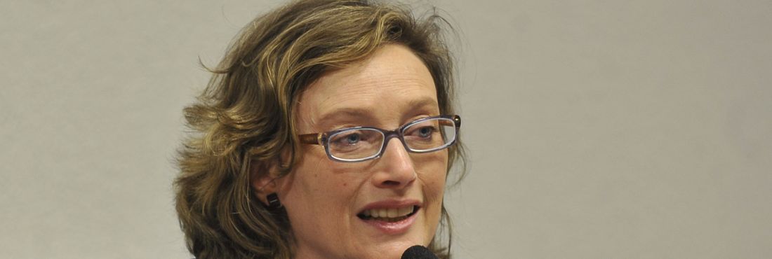 A ministra da Secretaria Especial de Direitos Humanos da Presidência da República, Maria do Rosário A ministra da Secretaria Especial de Direitos Humanos da Presidência da República, Maria do Rosário, participa de debate sobre os desafios do envelhecimento da população, na Comissão e Direitos Humanos e Legislação Participativa do Senado.