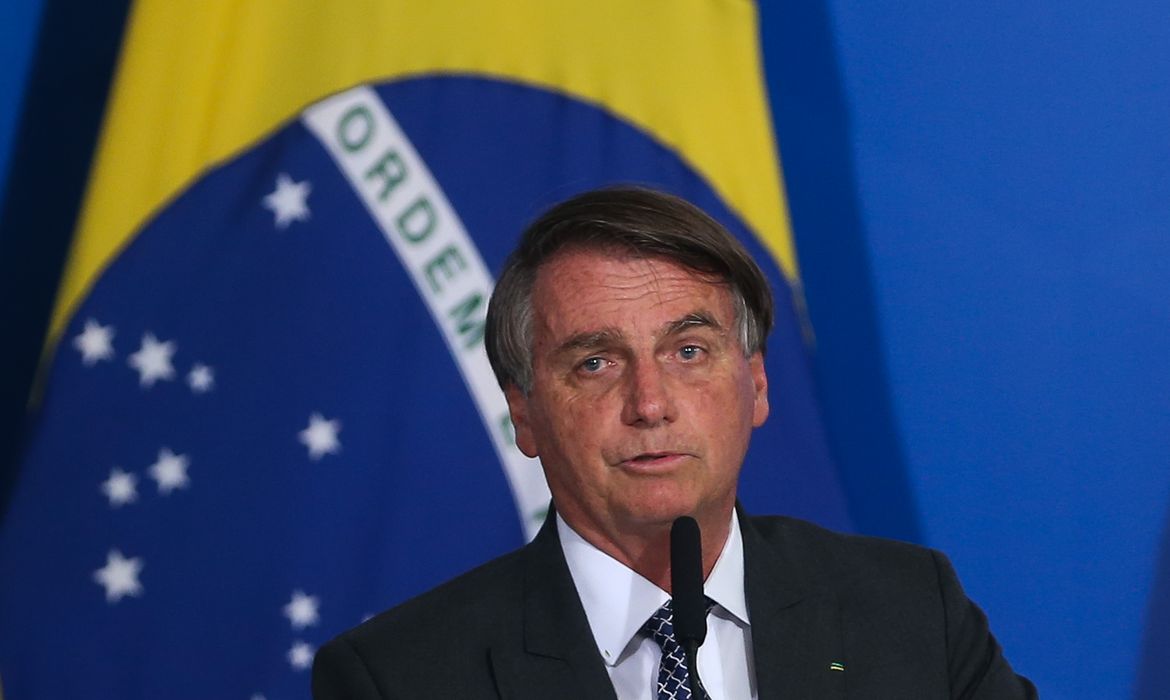 Presidente Bolsonaro concede indulto de natal | Agência Brasil