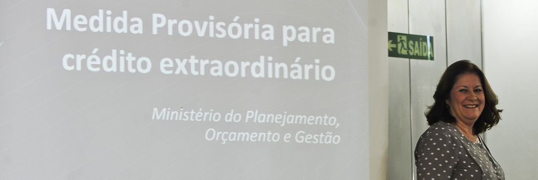 Brasília – A ministra do Planejamento, Miriam Belchior, detalha Medida Provisória para crédito extraordinário que vai autorizar o uso de um terço dos investimentos totais aprovados para 2013 pela Comissão Mista de Orçamento