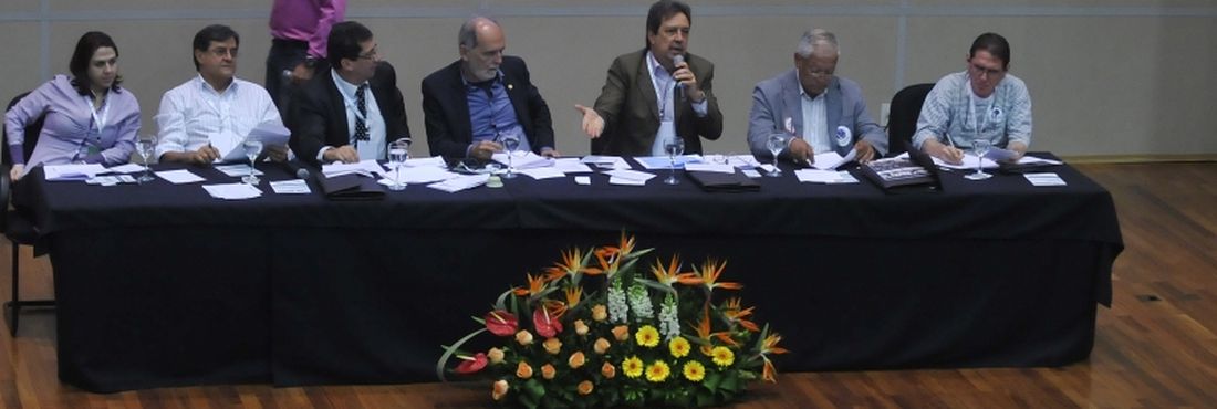 Encontro Nacional de Entidades Médicas, realizado em Brasília neste sábado (10)