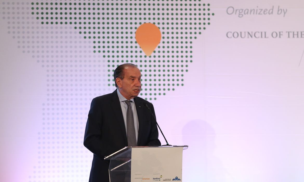 Brasília - O ministro das Relações Exteriores, Aloysio Nunes, durante a abertura da Conferência das Cidades Latino-Americanas 2017 (Antônio Cruz/Agência Brasil) 