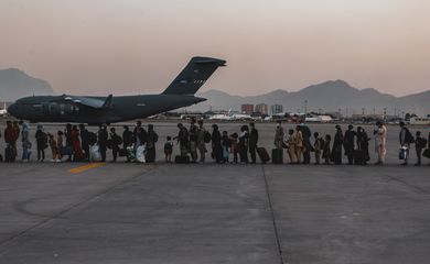 Evacuation from Hamid Karzai International Airport in Kabul