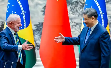 Brasil e China fazem declarações conjuntas sobre temas globais