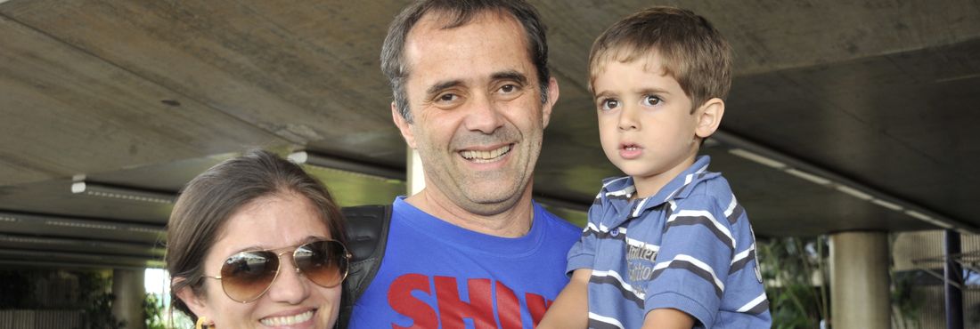 Família Claudio Almeida Prado e sua família, desembarcaram hoje(24) no aeroporto Juscelino Kubistchek ,para passar a noite de natal em Brasília