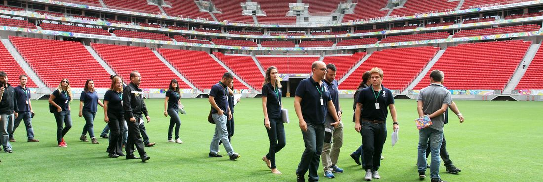 Fifa e COL fazem visita técnica ao estádio Mané Garrincha