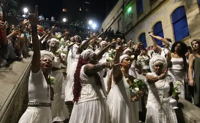 São Paulo (SP), 13/05/2024 - Lavagem da escadaria do Bixiga e leitura do manifesto contra a falsa abolição pelo Ilú Obá de Min, na rua 13 de maio. Foto: Rovena Rosa/Agência Brasil/Arquivo