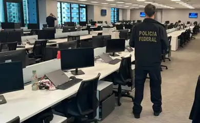 Brasília (DF), 16/04/2026 - FOTO DE ARQUIVO - A Polícia Federal deflagra a Operação Compliance Zero, com o objetivo de combater a emissão de títulos de crédito falsos por instituições financeiras que integram o Sistema Financeiro Nacional. Foto: PF/Divulgação
