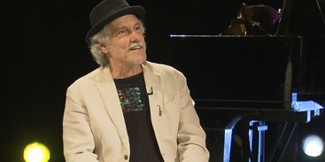 cena_instrumental_mauro_senise_entrevista_01_credito_divulgacao_tv_brasil.jpg cena_instrumental_mauro_senise_entrevista_01_credito_divulgacao_tv_brasil.jpg
