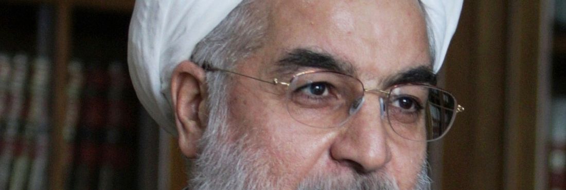 Clérigo moderado Hassan Rouhani, presidente eleito do Irã