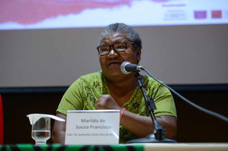 RIO DE JANEIRO (RJ), 07/07/2023 - A líder do Quilombo Santa Rita do Bracuí, Marilda de Souza Francisco durante seminário O caso do navio escravagista Camargo, no Arquivo Nacional. Foto: Tomaz Silva/Agência Brasil