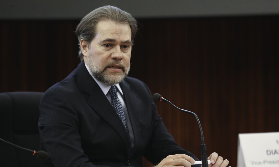 Brasília -  O ministro do STF Dias Toffoli participa do encerramento do 11ª Encontro Nacional do Poder Judiciário em que o CNJ divulgou as metas do Judiciário em 2017 e 2018 (Fabio Rodrigues Pozzebom/Agência Brasil)