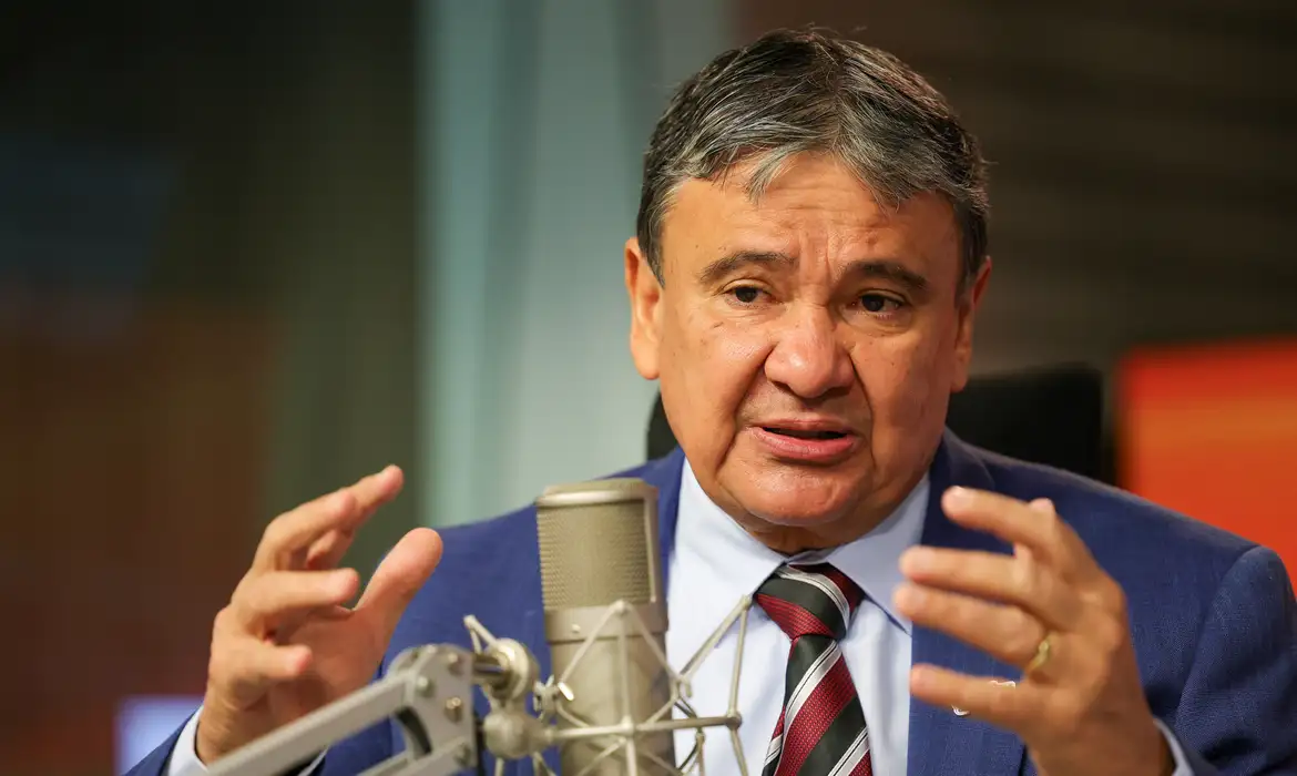 Brasília (DF) 07/08/2025 - O Ministro do Desenvolvimento e Assistência Social, Família e Combate à Fome, Welligton Dias, participa do programa Bom Dia, Ministro Foto: Fabio Rodrigues-Pozzebom/ Agência Brasil