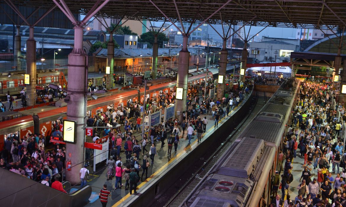 Estação Brás de trem da Companhia Paulista de Trens Metropolitanos (CPTM).