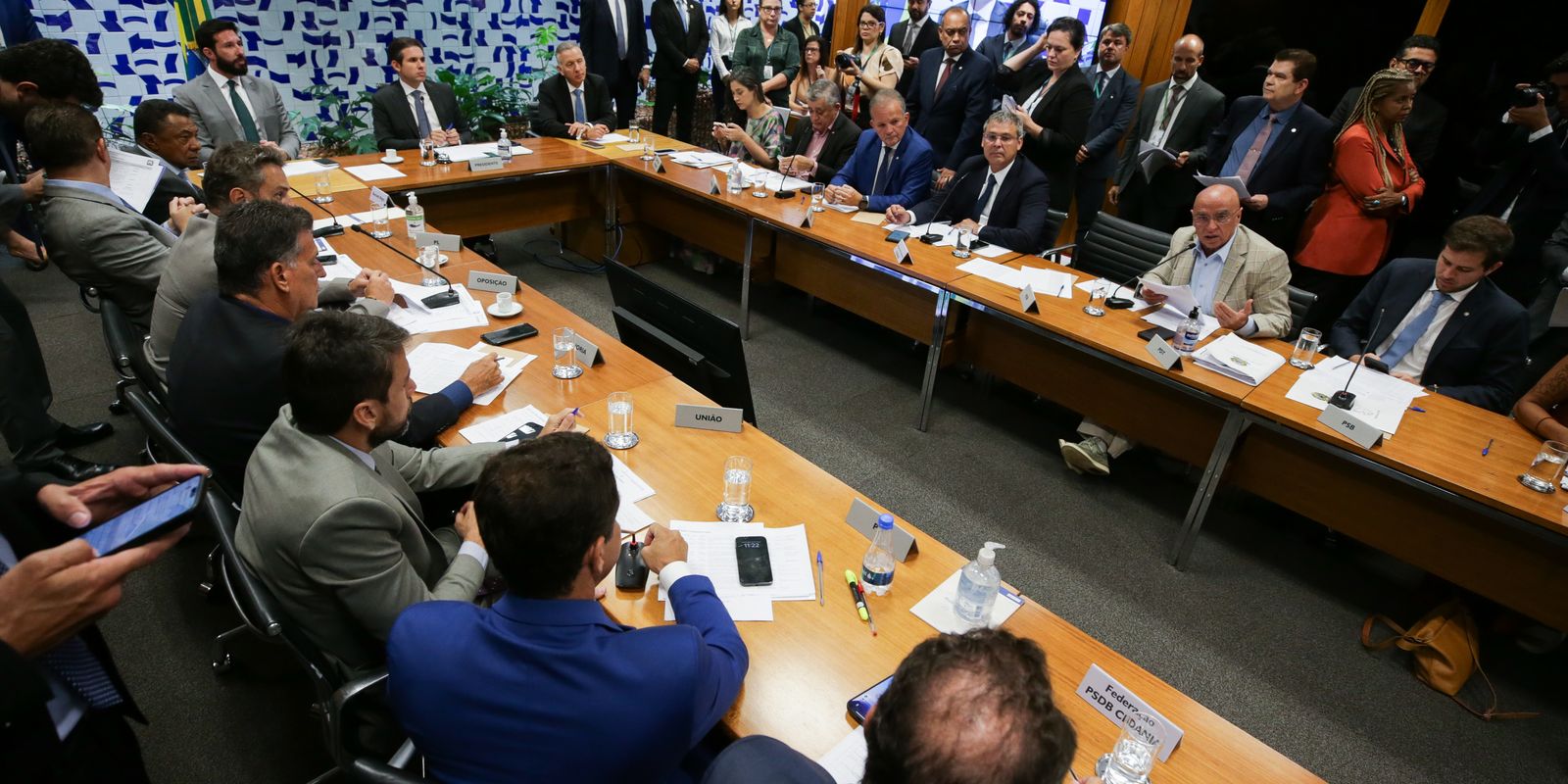 Sem acordo, deputados adiam decisão sobre Comissões da Câmara Sem acordo, deputados adiam decisão sobre Comissões da Câmara