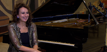 Sônia Rubinsky é considerada uma das principais pianistas do país