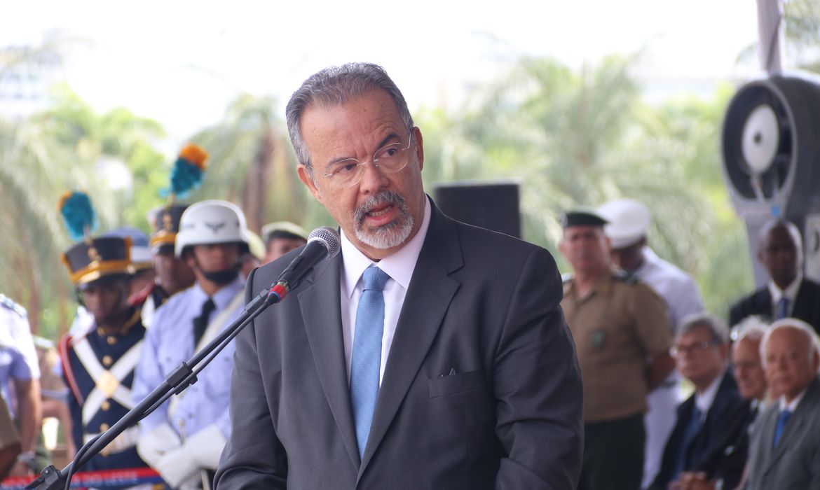 O ministro da Defesa Raul Jungamnn participou participou no sábado de solenidade que marcou o fim das operações do Brasil na Missão das Nações Unidas para Estabilização do Haiti (Minustah) Vladimir Platonow/Agência Brasil