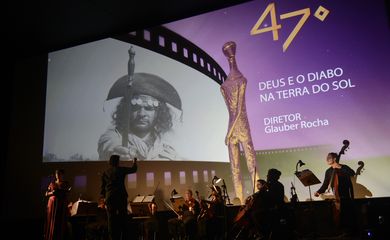 Cerimônia de abertura da 47ª edição do Festival de Brasília do Cinema Brasileiro (Fabio Rodrigues Pozzebom/Agência Brasil)
