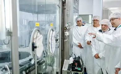 09.02.2026 - Presidente da República, Luiz Inácio Lula da Silva, durante visita ao Centro de Produção de Vacina contra a Dengue (PVD) do Instituto Butantan. São Paulo (SP) - Brasil

Foto: Ricardo Stuckert / PR