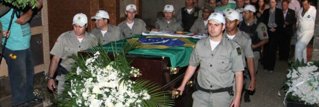 Corpo de João Goulart, o Jango, foi exumado em cemitério em São Borja (RS), para passar por análise forense em laboratórios da Polícia Federal em Brasília