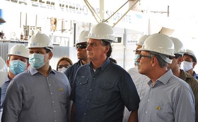 Em visita ao estado do Amapá a convite do presidente do Senado, Davi Alcolumbre, o presidente Jair Bolsonaro disse hoje (21), durante inspeção de usinas termelétricas