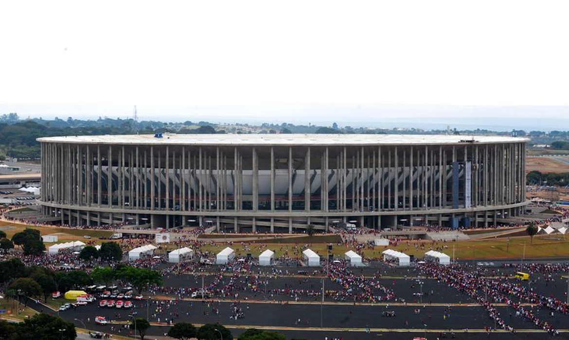 Vista da área externa do Estádio Nacional de Brasília Mané Garrincha. Foto: Elza Fiúza/Agência Brasil