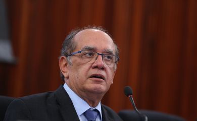 Brasília - O presidente do Tribunal Superior Eleitoral (TSE), Gilmar Mendes, abre o ciclo de palestras Eleições 2016: Inovações e Desafios (Elza Fiuza/Agência Brasil)