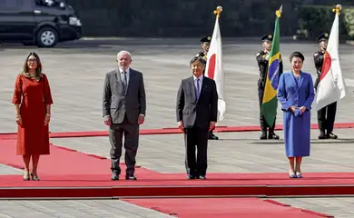 Presidente da República, Luiz Inácio Lula da Silva, durante cerimônia de boas-vindas.
Palácio Imperial do Japão.

Foto: Ricardo Stuckert / PR