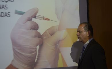 Brasília - O ministro da Saúde, Ricardo Barros, fala sobre a situação da febre amarela nas regiões afetadas pela doença (Marcello Casal Jr/Agência Brasil)