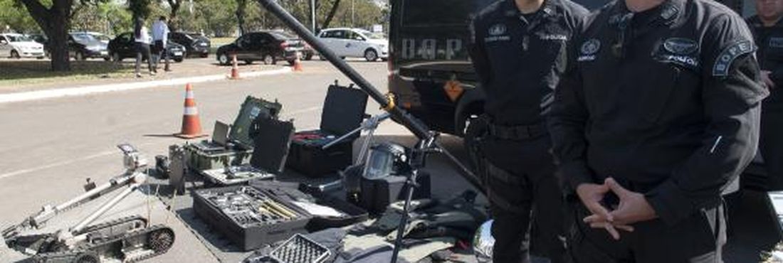 Polícia Militar do DF apresenta equipamentos que serão utilizados durante a Copa do Mundo