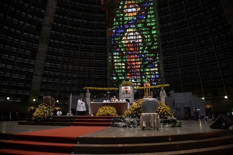 Missa em comemoração aos 90 anos do Cristo redentor, na Catedral Metropolitana de Dom Sebastião de São Sebastião do Rio de Janeiro