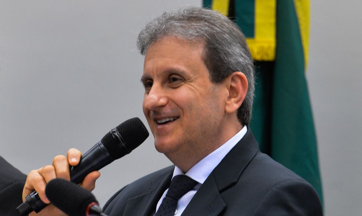 Brasília - Doleiro Alberto Youssef depõe na Comissão Parlamentar de Inquérito (CPI) dos Fundos de Pensão (Valter Campanato/Agência Brasil)