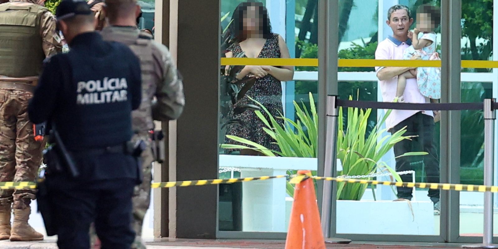 Homem é preso após portar explosivo em ministério